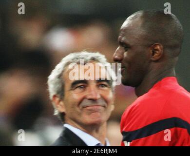 PATRICK VIEIRA TOGO V FRANCE WORLD CUP RHEIN ENERGIE ...