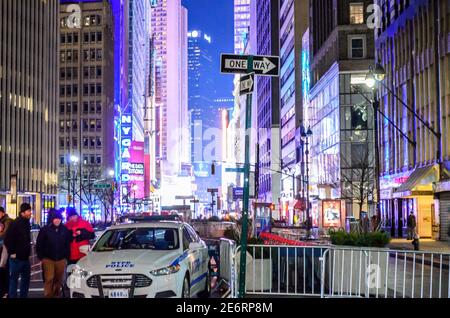 Police Vehicle Parked in Times Square Blocking The Way for New Years Eve Celebrations. Manhattan, New York City, USA Stock Photo