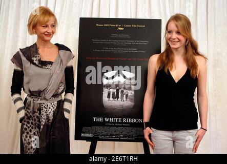 Actresses Susanne Lothar (L) and Leonie Benesch, from the German film 'The White Ribbon (Das Weisse Band)', nominated for a best foreign language film award, poses for photographers ahead of the 82nd Academy Awards in Hollywood, March 5, 2010.  REUTERS/Brian Snyder  (UNITED STATES - Tags: ENTERTAINMENT)