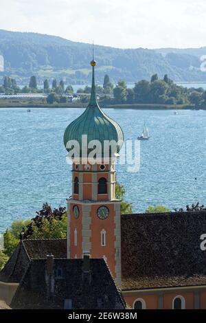 Germany, Baden Wurttemberg, Lake Constance (Bodensee), View of the municipality Allensbach on Lake Constance, Reichenau Island in the back listed UNESCO World Heritage Stock Photo