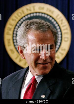 Seal Of The President Of The United States On The Front Of The Podium Stock Photo Alamy