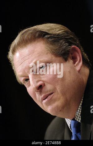 Former US Vice-President Al Gore testifies before the Senate Energy and Commerce Committee Energy during a hearing on climate change held on Capitol Hill in Washington, DC, USA on March 21, 2007. Photo by Olivier Douliery/ABACAPRESS.COM Stock Photo