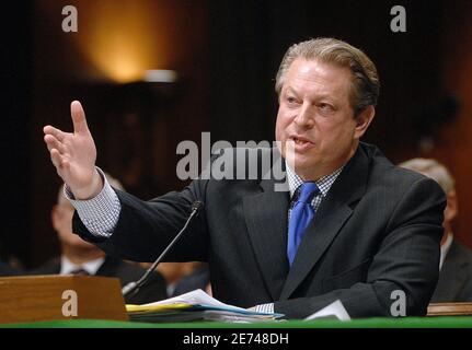 Former US Vice-President Al Gore testifies before the Senate Energy and Commerce Committee Energy during a hearing on climate change held on Capitol Hill in Washington, DC, USA on March 21, 2007. Photo by Olivier Douliery/ABACAPRESS.COM Stock Photo