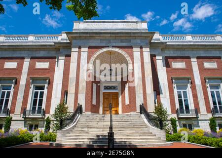 Beverly Public Library at 32 Essex Street in historic city center of Beverly, Massachusetts MA, USA. Stock Photo