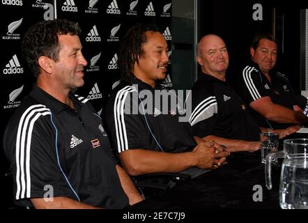 All Black captain Tana Umaga (2nd L) announces his retirement from international rugby at a press conference at the New Zealand Rugby Union headquarters in Wellington January 10, 2006. The 74 test veteran will continue to play Super 14 rugby for the Hurricanes and his provincial team. With him are the All Black coaches L-R Wayne Smith, Umaga, Graham Henry and Steve Hansen. REUTERS/Anthony Phelps