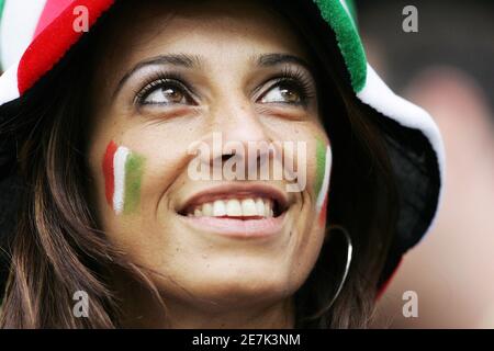 A fan waits for the start of the Group E World Cup 2006 soccer match between Italy and the [Czech Republic] in Hamburg June 22, 2006.  ? RESTRICTION - NO MOBILE USE