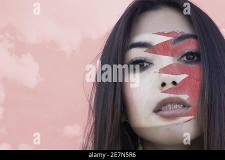 Bahrain women hi-res stock photography and images - Alamy