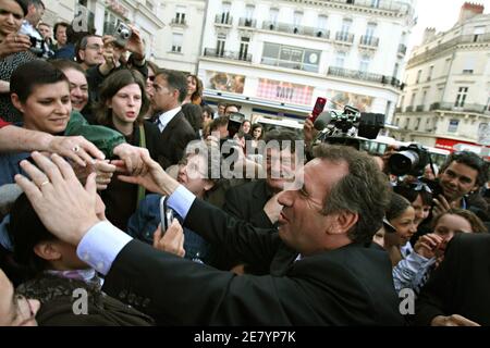 UDF presidential candidate Francois Bayrou visits the town of Angers, France on April 11, 2007. Photo by Corentin Fohlen/ABACAPRESS.COM Stock Photo