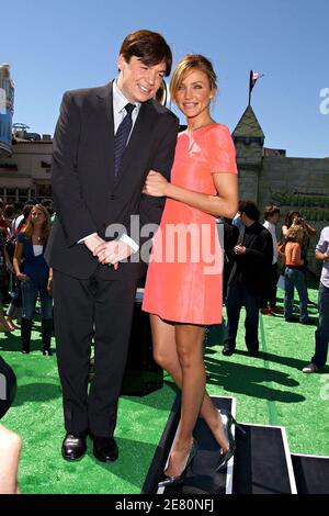 Mike Myers and Cameron Diaz attend the 'Shrek the Third' premiere at the Mann Village Theatre in Westwood, Los Angeles, CA, USA, on May 6, 2007. Photo by Lionel Hahn/ABACAPRESS.COM Stock Photo