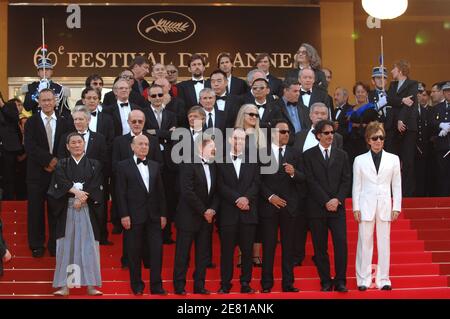 (Front row, from L) Japanese director Takeshi Kitano, Greek director Theo Angelopoulos, French director Roman Polanski, US director Ethan Coen, Mexican director Alejandro Gonzalez Inarritu and US directors Joel Coen and Michael Cimino, (second row, from L) Canadian director David Cronenberg, Portuguese director Manoel de Oliveira, Danish director Bille August, New Zealander director Jane Campion and Chilean director Raul Ruiz, (third row, from L) Russian director Andrei Konchalovsky, Palestinian director Elia Suleiman, French director Olivier Assayas, French director Claude Lelouch, Chinese di Stock Photo