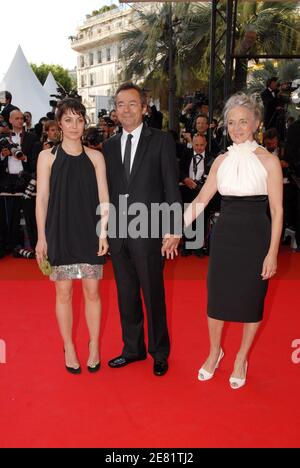 'Michel Denisot with family arrive for the 60th Cannes International Film Festival closing ceremony and Canadian director Denys Arcand's film ''L'Age des Tenebres'' (The Age of Ignorance) gala screening at the Palais des Festivals in Cannes, Southern France, on May 27, 2007. Photo by Hahn-Nebinger-Orban/ABACAPRESS.COM' Stock Photo