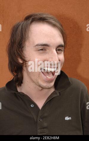 French Singer Christophe Willem arrives in the 'Village', the VIP area of the French Open at Roland Garros arena in Paris, France on June 9, 2007. Photo by Giancarlo Gorassini/ABACAPRESS.COM Stock Photo