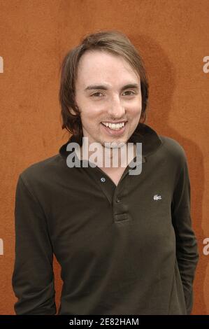 French Singer Christophe Willem arrives in the 'Village', the VIP area of the French Open at Roland Garros arena in Paris, France on June 9, 2007. Photo by Giancarlo Gorassini/ABACAPRESS.COM Stock Photo