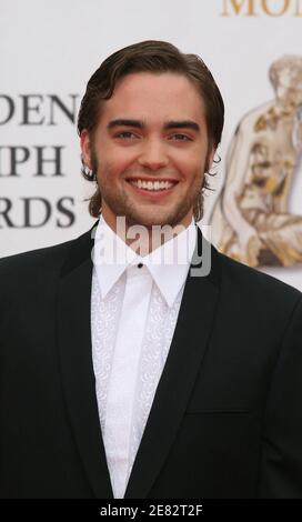 US actor Drew Tyler Bell poses for pictures during the closing ceremony of the 47th Monte-Carlo TV Festival held in Monaco on June 14, 2007. Photo by Denis Guignebourg/ABACAPRESS.COM Stock Photo