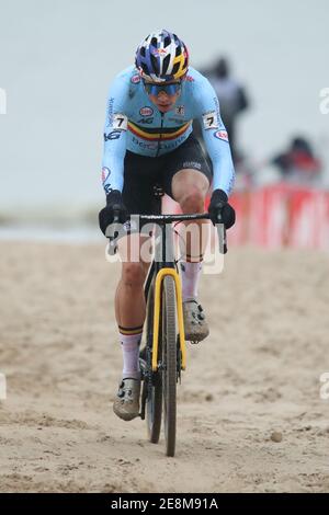 Oostende, Belgium. 31st Jan, 2021. Wout Van Art from Belgium during the 2021 UCI Cyclo-Cross World Championships, Men Elite, on January 31, 2021 in Oostende, Belgium - Photo Fabien Boukla/DPPI/LM Credit: Gruppo Editoriale LiveMedia/Alamy Live News Stock Photo