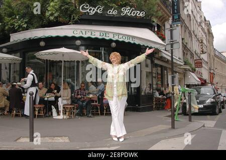 EXCLUSIVE. US actress Jeanne Cooper from 'The Young and The Restless' (Les Feux de l'Amour) poses in the streets of Saint-Germain-des-Pres in Paris, France, July 5, 2005. Photo by Denis Guignebourg/ABACAPRESS.COM Stock Photo