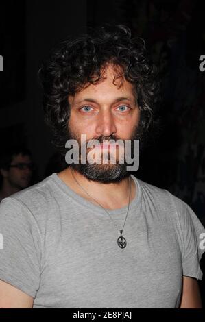 Actor Vincent Gallo attends the Warhol Factory X Levi's X Damien Hirst show during Mercedes Benz Fashion Week Spring 2008 at Gagosian Gallery in New York City, USA on September 8, 2007. Photo by Gregorio Binuya/ABACAUSA.COM (Pictured : Vincent Gallo) Stock Photo