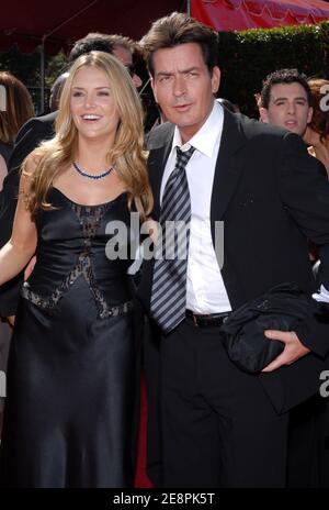 Charlie Sheen and Brooke Allen attending the 59th Annual Primetime Emmy Awards held at the Shrine Auditorium. Los Angeles, CA, USA September 16, 2007. (Pictured: Charlie Sheen , Brooke Allen). Photo by Lionel Hahn/ABACAUSA.com Stock Photo