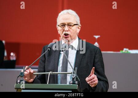 Mainz, Germany. 28th Jan, 2021. Michael Frisch (AfD), deputy parliamentary group leader and top candidate for the state election, speaks in the state parliament. Credit: Andreas Arnold/dpa/Alamy Live News Stock Photo