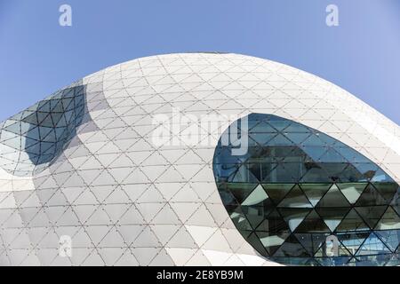 Eindhoven, The Netherlands, April 21st 2020. Exterior of the famous ’Blob’ building designed by Massimiliano Fuksas. Detail shot in the center of the Stock Photo