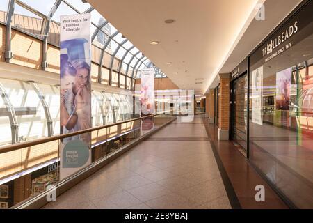 Eindhoven, The Netherlands, April 21st 2020. Inside of the famous shopping mall, the ‘Heuvel Galerie’ building in the center of Eindhoven during lockd Stock Photo