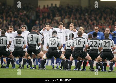 France's team face the New Zealand Haka during the IRB Rugby World Cup 2007, quarter final match France vs New Zealand at the Millennium Stadium in Cardiff, UK on October 6, 2007. France won 20-18. Photo by Gouhier-Morton/Cameleon/ABACAPRESS.COM Stock Photo