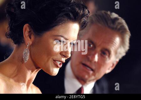 Catherine Zeta-Jones and Michael Douglas attend the 3rd Annual 'A Fine Romance' Gala celebrating the love affair between Hollywood and Broadway to benefit the Motion Picture & Television Fund. Los Angeles, CA, USA, on October 20, 2007. Photo by Lionel Hahn/ABACAPRESS.COM Stock Photo