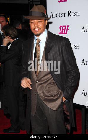 Actor Terrence Howard arrives at the premiere of Warner Bros. Pictures 'August Rush' at the Ziegfeld Theater in New York City, NY, USA on November 11, 2007. Photo by Gregorio Binuya/ABACAPRESS.COM Stock Photo