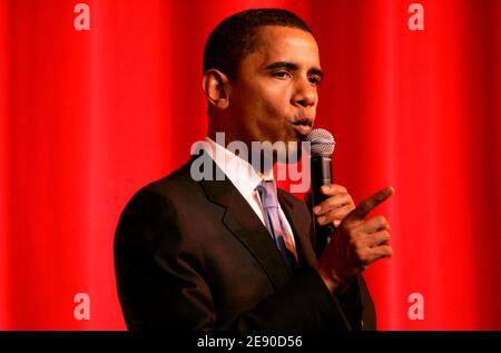 Senator Barack Obama speaks during 'A night at the Apollo' at Harlem's Apollo Theater in New York City, NY, USA on November 29, 2007. Photo by Donna Ward/ABACAPRESS.COM Stock Photo