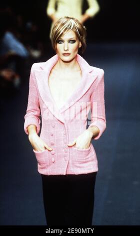 File picture of Carla Bruni seen on the catwalk for Sonia Rykiel Ready-to Wear  Spring-Summer 1996 collection presentation. Bruni turned now singer is  reported to date President Nicolas Sarkozy. Photo by Java/ABACAPRESS.COM  Stock Photo - Alamy