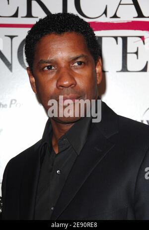 Actor Denzel Washington attends the world premiere of 'American Gangster' at the Apollo Theater in New York City, USA on October 19, 2007. Photo by Gregorio Binuya/ABACAUSA.COM (Pictured : Denzel Washington) Stock Photo