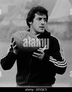 Legendary New Zealand All Black wing Bryan Williams training in Porthcawl in 1978 ahead of their match against Wales at the National Stadium Stock Photo