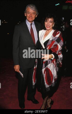 **FILE PHOTO** Hal Holbrook Has Passed Away.  Hal Holbrook And Dixie Carter 1989 Credit: Ralph Dominguez/MediaPunch Stock Photo