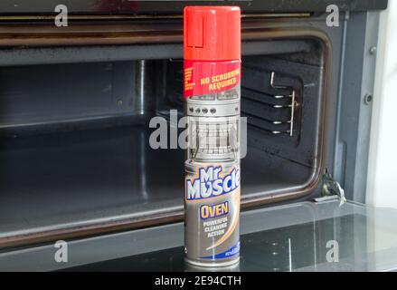 Aerosol Can of Mr Muscle Oven or Cooker Cleaner Stock Photo