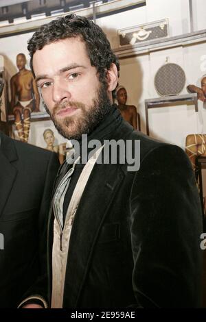 French actor Romain Duris attends the inauguration party of 'L'espace Louis Vuitton' where there is an exhibition of British photographer Vanessa Beecroft, on the Champs Elysee Avenue, in Paris, France, on January 10, 2006. Photo by Laurent Zabulon/ABACAPRESS.COM Stock Photo