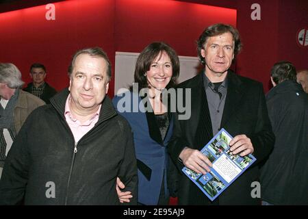 Christine Devier-Joncourt, her boyfriend and french writer Paul-Loup Sulitzer attend the 14th International Massy Circus Festival in Massy, France, on January 14, 2006. Photo by Laurent Zabulon/ABACAPRESS.COM. Stock Photo