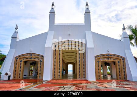 Muslim Architecture Eagle Square On The Island Of Langkawi Langkawi Malaysia 07 18 2020 Stock Photo Alamy