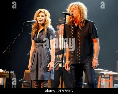 Alison Krauss and Robert Plant perform at the Theater at Madison Square Garden in New York City on June 10, 2008. © Atlas / MediaPunch Stock Photo