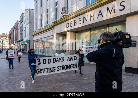 Cork, Ireland. 3rd Feb, 2021. Ex-Debenhams workers have now been picketing Debenhams stores for 300 days. Workers in Cork held a small protest, due to Covid-19, outside the Patrick Street store this morning to mark the milestone. Cork Shop Steward Valerie Conlon says there is still no sign of a resolution. Credit: AG News/Alamy Live News Stock Photo