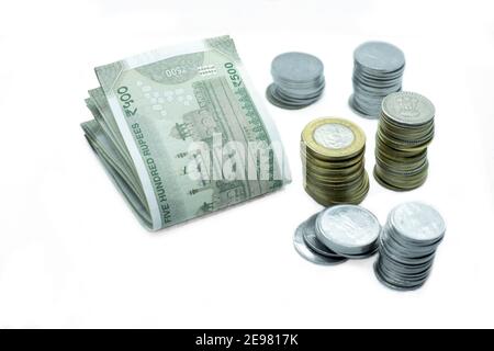 Image of Indian currency and coin