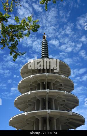 The five-tiered San Francisco Peace Pagoda in the city’s Nihonmachi (Japantown) was presented to San Francisco, California, by its sister city Osaka, Stock Photo