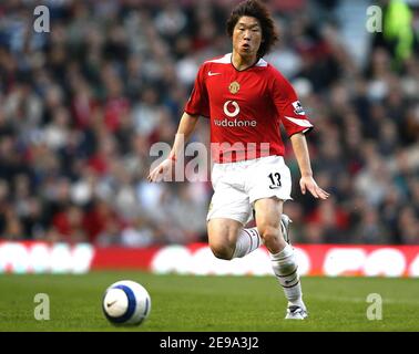 Manchester United's Ji-sung Park during the FA Barclays Premiership, Manchester United vs Middlesbrough in Manchester, UK on May 1, 2006. The game ended in a draw 0-0. Photo by Christian Liewig/ABACAPRESS.COM Stock Photo