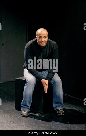 Benamar Siba performs his one Man Show, 'Mes Os et Barabas' at the Theater of 'Les Dechargeurs' in Paris on June 6, 2006. Photo by Denis Guignebourg/ABACAPRESS.COM Stock Photo