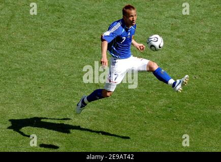 Japan's Hidetoshi Nakata in action during the World Cup 2006, Group F, Australia vs Japan, in Kaiserslautern, Germany on June 12, 2006. Portugal won 1-0. Photo by Gouhier-Hahn-Orban/Cameleon/ABACAPRESS.COM Stock Photo
