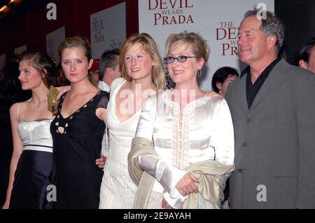 Actress Meryl Streep and her daughters attend the 20th Century Fox premiere of The Devil Wears Prada held at the Loews Lincoln Center Theatre on June 19, 2006 in New York City, NY, USA. Photo by Gregorio Binuya/ABACAPRESS.COM Stock Photo