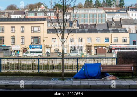 Cork, Ireland. 3rd Feb, 2021. A homeless person's tent sits on Merchants Quay in Cork City as the number of deaths of homeless people rise at an alarming rate. Credit: AG News/Alamy Live News Stock Photo