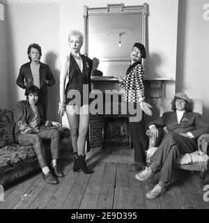 The Catch. Annie Lennox, Dave Stewart 2/11/ 1977 Stock Photo