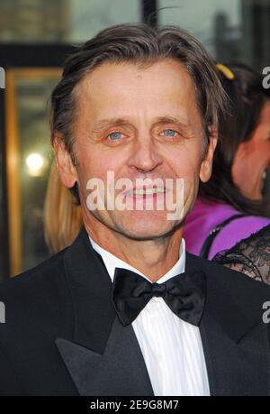 Mikhail Baryshnikov attends the Metropolitan Opera 2006-2007 season opening night held at Lincoln Center in New York City, NY, USA on September 25, 2006. Photo by Gregorio Binuya/ABACAPRESS.COM Stock Photo