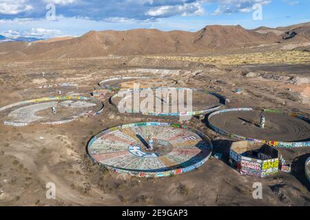 HENDERSON, NEVADA, UNITED STATES - Jan 30, 2021: Artist collective, INDECLINE, painted mining remains at Three Kids Mine into a large piece titled Whe Stock Photo