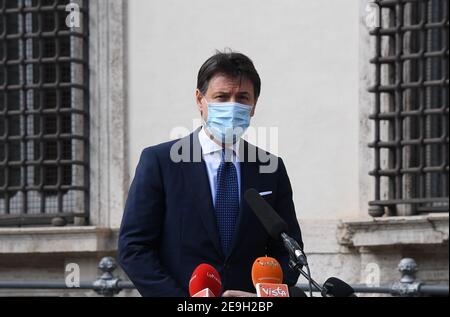 Rome, Italy. 4th Feb, 2021. Outgoing Italian Prime Minister Giuseppe Conte speaks at a press conference in Rome, Italy, on Feb. 4, 2021. Giuseppe Conte on Thursday signaled his support for a government led by the prime minister-designate Mario Draghi. Credit: Alberto Lingria/Xinhua/Alamy Live News Stock Photo